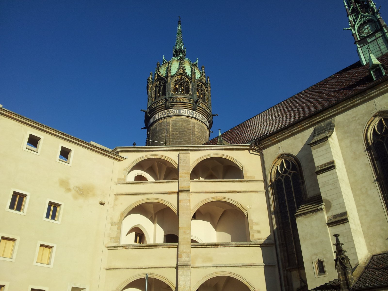 Touren in Deutsch und Englisch 
